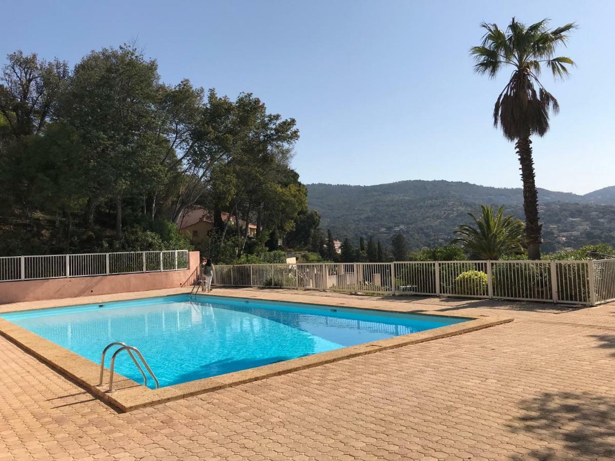 Appartement - Résidence Le Paradou Le Le Rayol-Canadel-sur-Mer Esterno foto